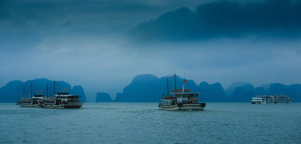 From Historic Capitals to Glorious Bridges: An Unforgettable Vietnam Tour