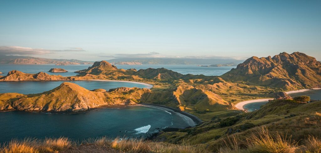 Premium Komodo Retreat
